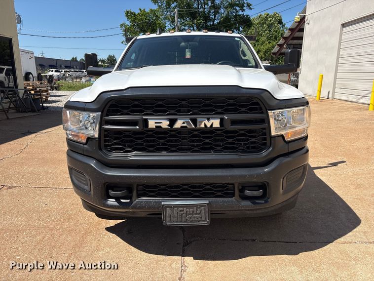 image for item FI0180 2020 RAM 3500 Crew Cab flatbed pickup truck