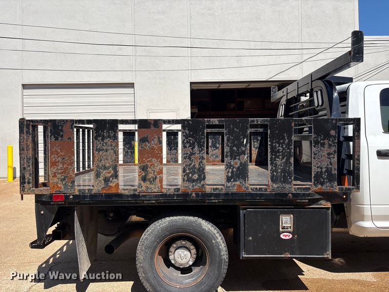 image for item FI0180 2020 RAM 3500 Crew Cab flatbed pickup truck