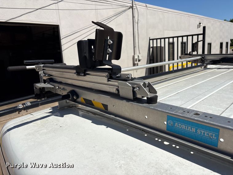 image for item FI0181 2019 Nissan NV2500 van