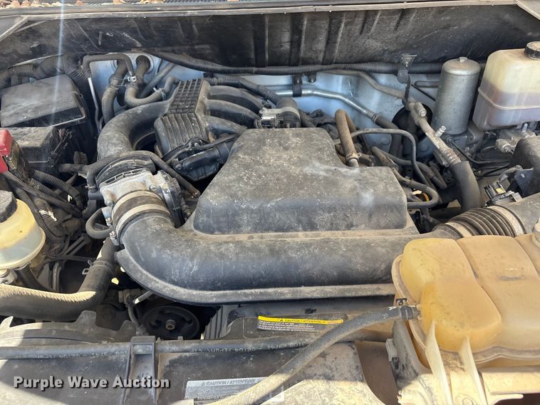 image for item FI0181 2019 Nissan NV2500 van