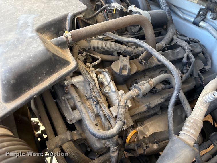 image for item FI0181 2019 Nissan NV2500 van