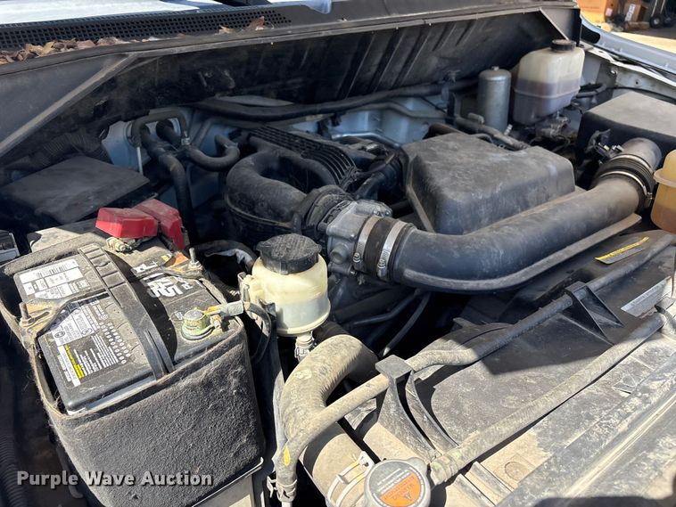image for item FI0181 2019 Nissan NV2500 van