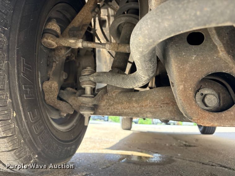 image for item FI0181 2019 Nissan NV2500 van