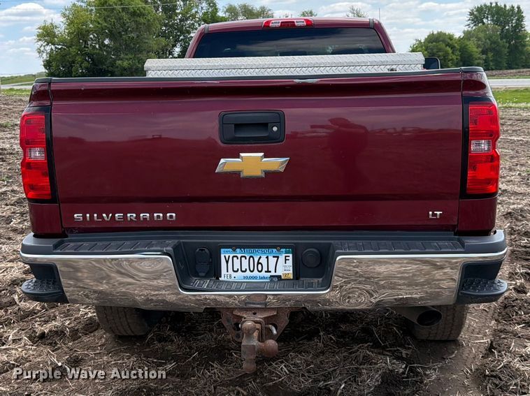 image for item FK0181 2015 Chevrolet Silverado 3500HD pickup truck