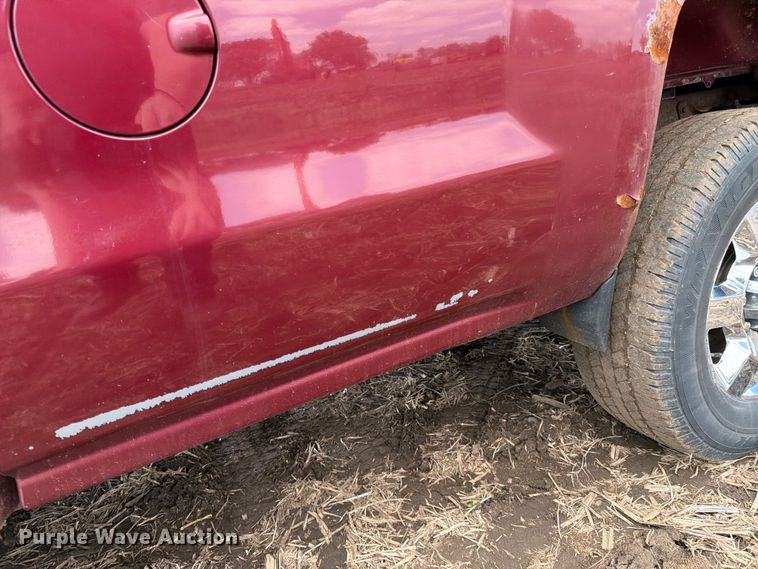 image for item FK0181 2015 Chevrolet Silverado 3500HD pickup truck