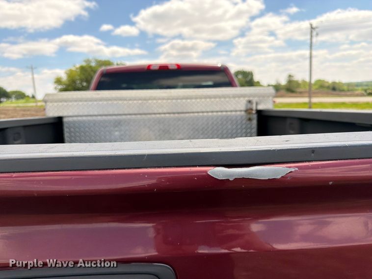 image for item FK0181 2015 Chevrolet Silverado 3500HD pickup truck