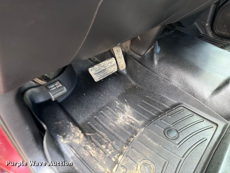 image for item FK0181 2015 Chevrolet Silverado 3500HD pickup truck
