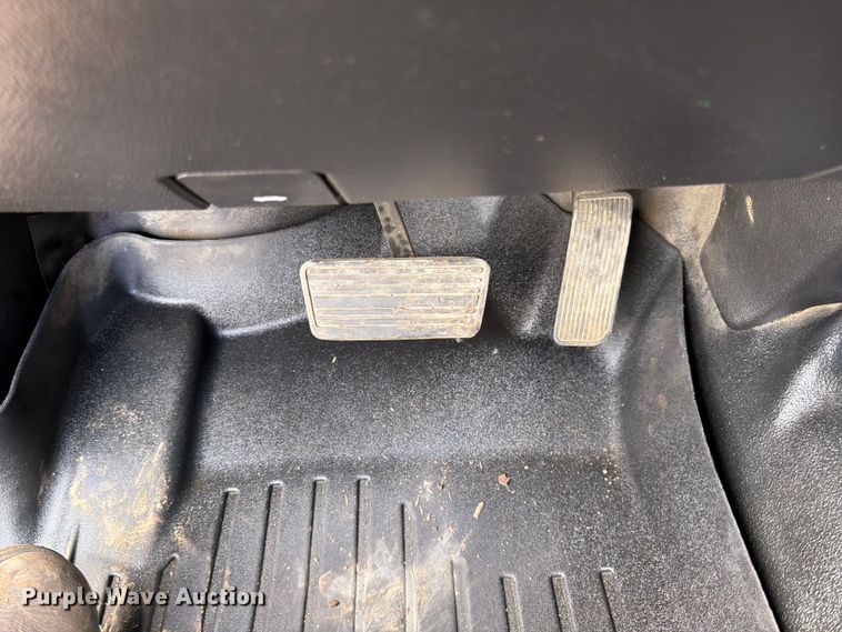 image for item FK0181 2015 Chevrolet Silverado 3500HD pickup truck