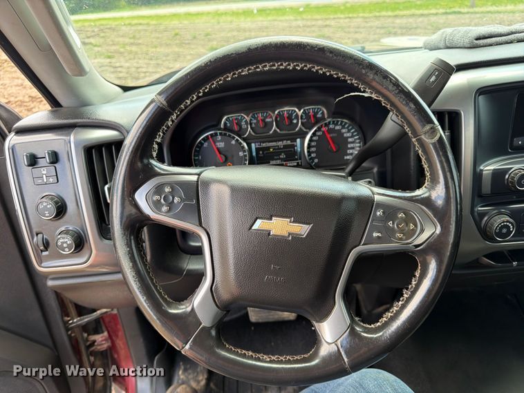 image for item FK0181 2015 Chevrolet Silverado 3500HD pickup truck