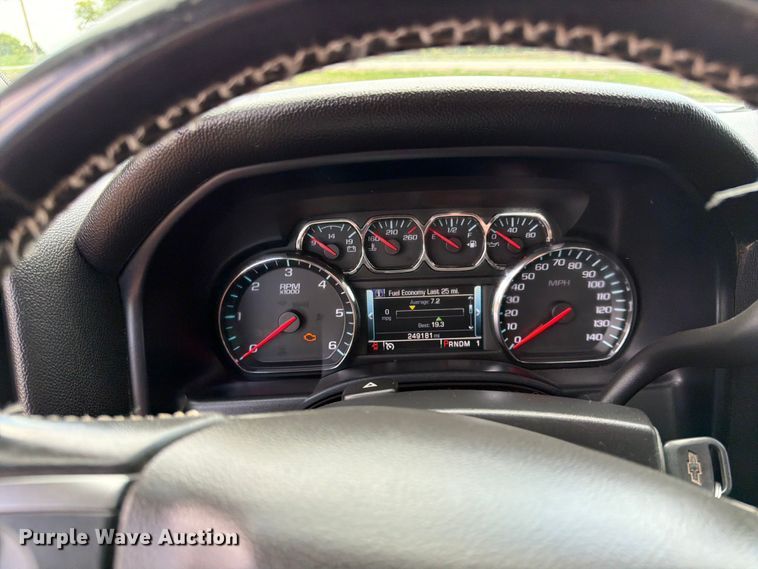 image for item FK0181 2015 Chevrolet Silverado 3500HD pickup truck