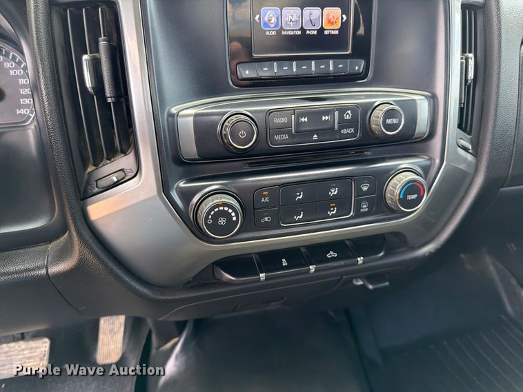 image for item FK0181 2015 Chevrolet Silverado 3500HD pickup truck