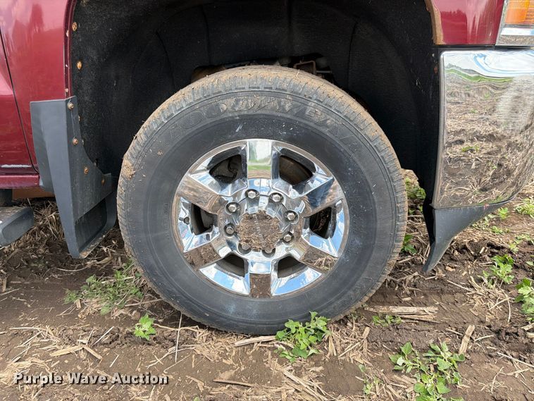 image for item FK0181 2015 Chevrolet Silverado 3500HD pickup truck
