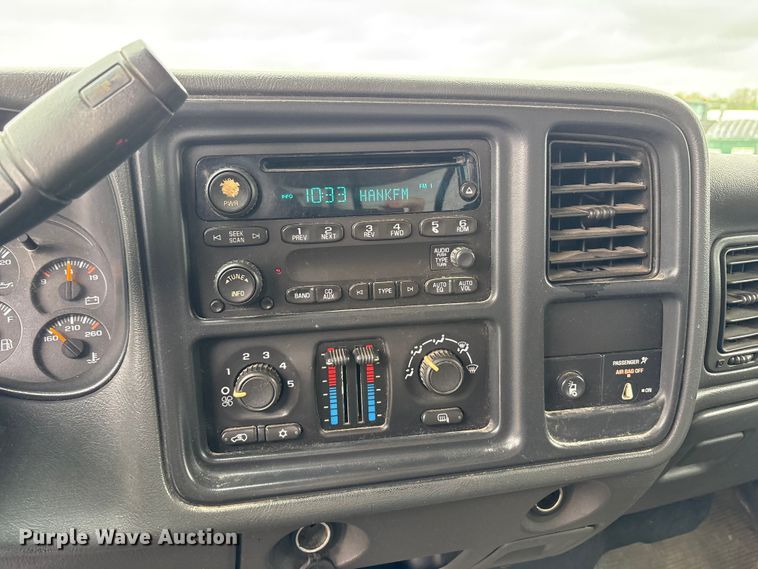 image for item FK1423 2007 Chevrolet Silverado 2500HD Ext. Cab pickup truck