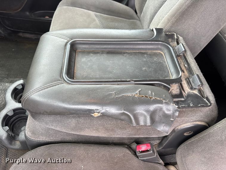 image for item FK1423 2007 Chevrolet Silverado 2500HD Ext. Cab pickup truck