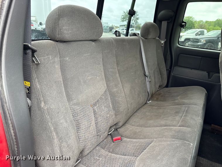 image for item FK1423 2007 Chevrolet Silverado 2500HD Ext. Cab pickup truck