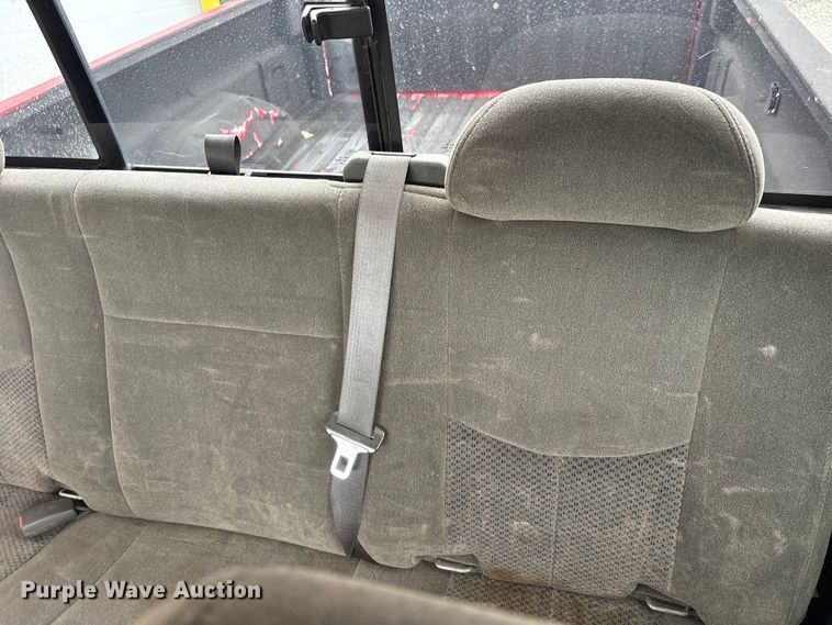 image for item FK1423 2007 Chevrolet Silverado 2500HD Ext. Cab pickup truck