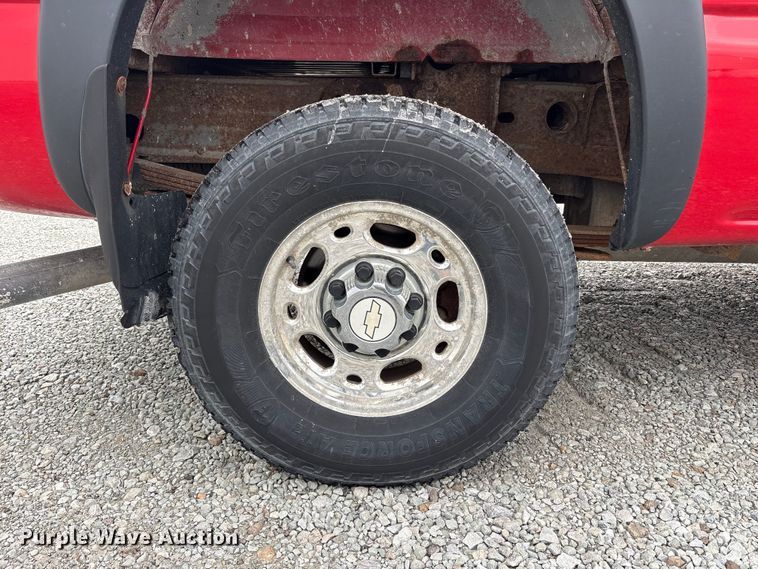 image for item FK1423 2007 Chevrolet Silverado 2500HD Ext. Cab pickup truck