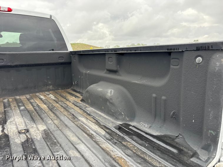 image for item FK1425 2013 Chevrolet Silverado 2500HD Ext. Cab pickup truck