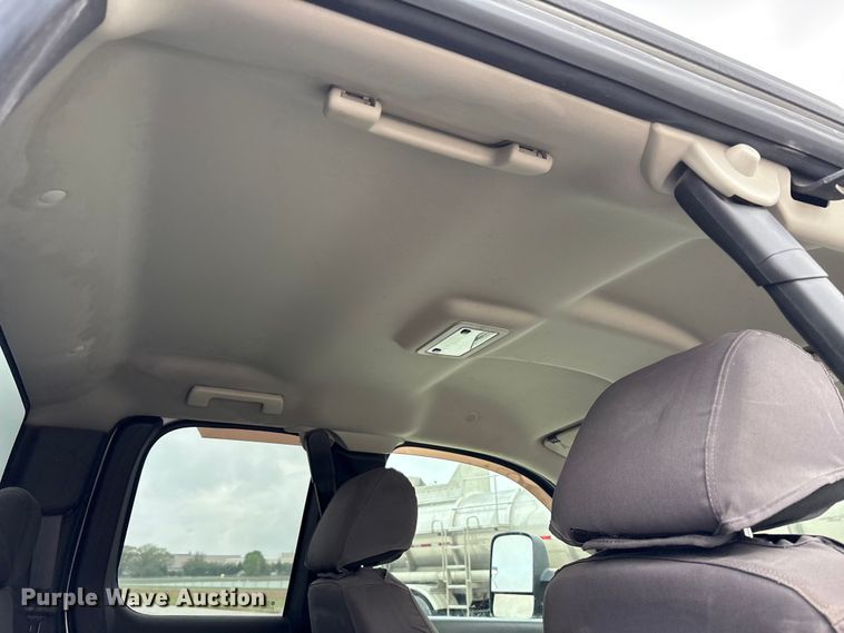 image for item FK1425 2013 Chevrolet Silverado 2500HD Ext. Cab pickup truck