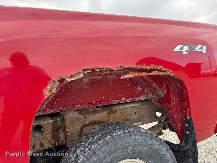 image for item FK1426 2009 Chevrolet Silverado 2500HD Crew Cab pickup truck