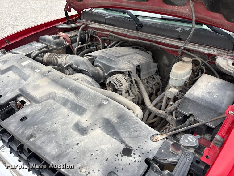 image for item FK1426 2009 Chevrolet Silverado 2500HD Crew Cab pickup truck