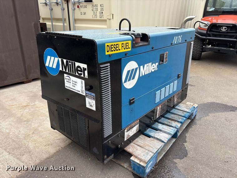 image for item FK1494 Miller Big Blue 450 Duo CST welder/generator