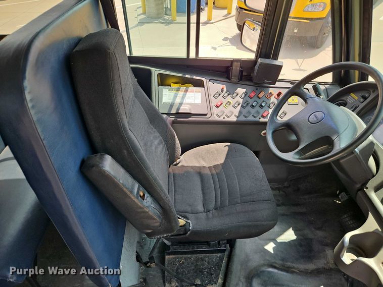 image for item FN5685 2009 Thomas Built Buses school bus