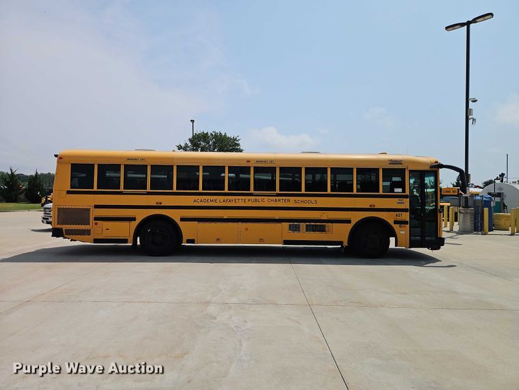 image for item FN5686 2010 Thomas Built HDX school bus