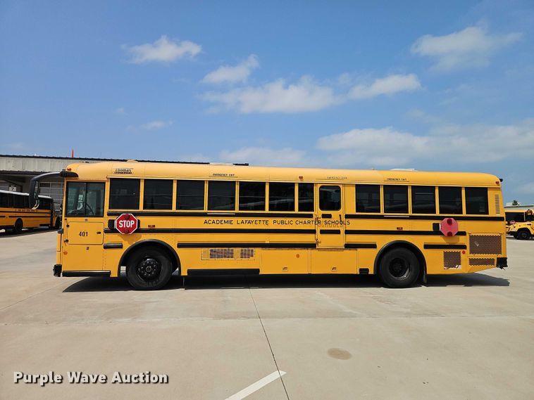 image for item FN5686 2010 Thomas Built HDX school bus