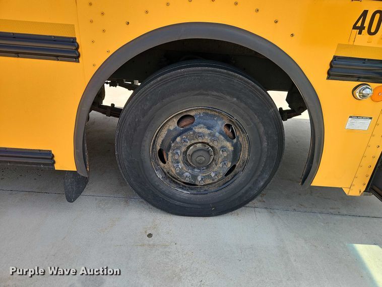 image for item FN5686 2010 Thomas Built HDX school bus