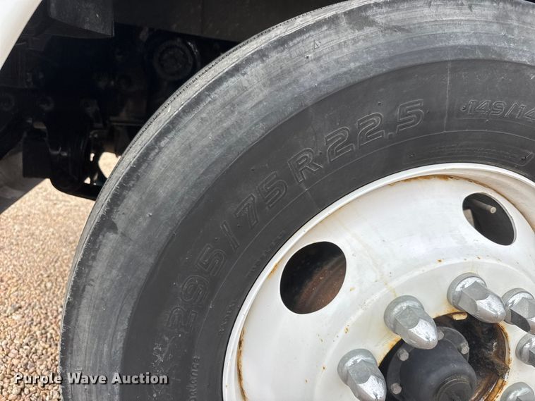 image for item MX9252 2021 Kenworth T270 box truck