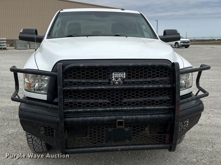 image for item NA9345 2016 RAM 2500 Crew Cab pickup truck