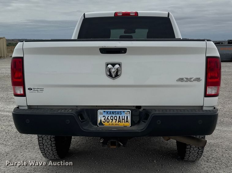 image for item NA9345 2016 RAM 2500 Crew Cab pickup truck