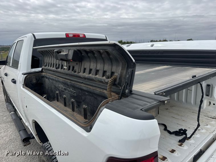 image for item NA9345 2016 RAM 2500 Crew Cab pickup truck