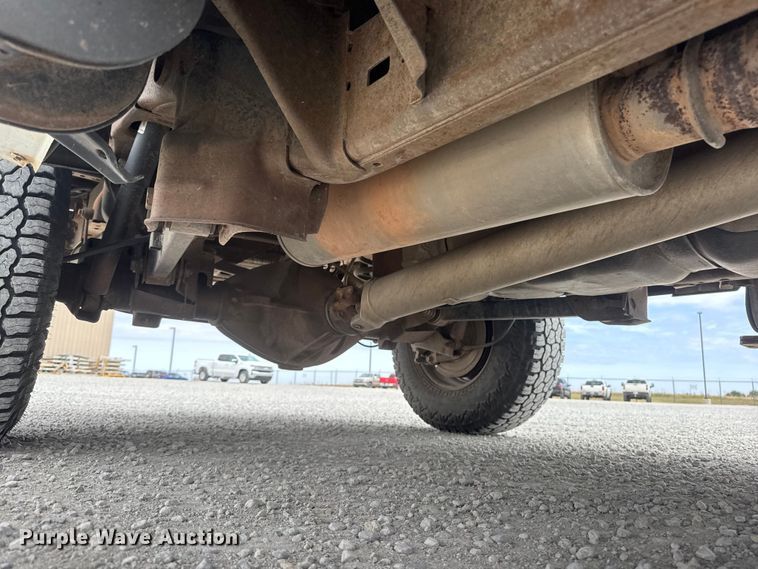 image for item NA9345 2016 RAM 2500 Crew Cab pickup truck