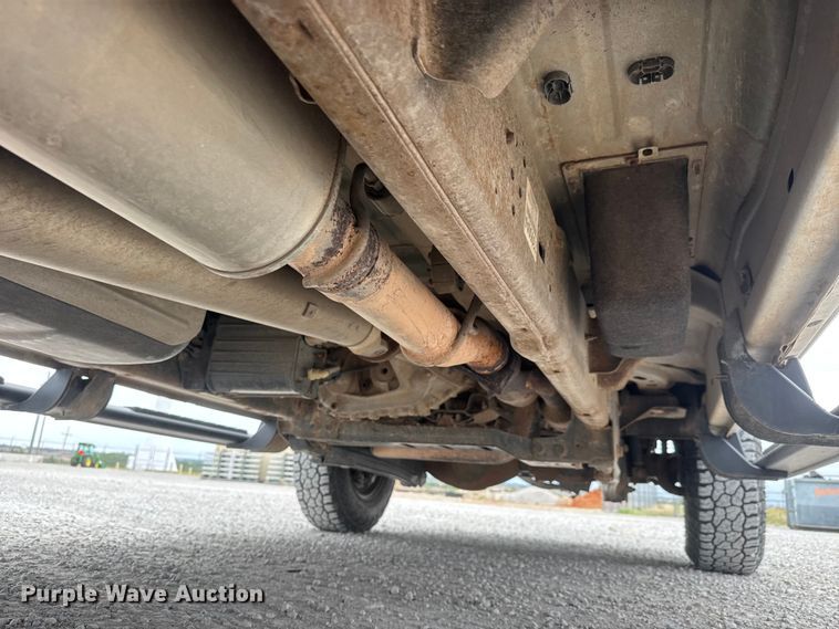 image for item NA9345 2016 RAM 2500 Crew Cab pickup truck