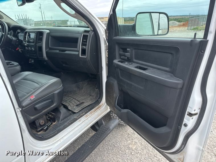 image for item NA9345 2016 RAM 2500 Crew Cab pickup truck