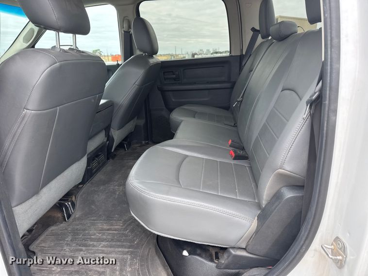 image for item NA9345 2016 RAM 2500 Crew Cab pickup truck