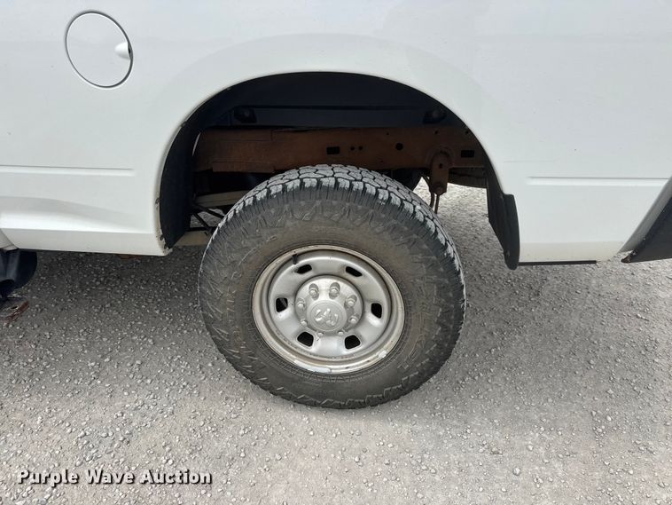 image for item NA9345 2016 RAM 2500 Crew Cab pickup truck