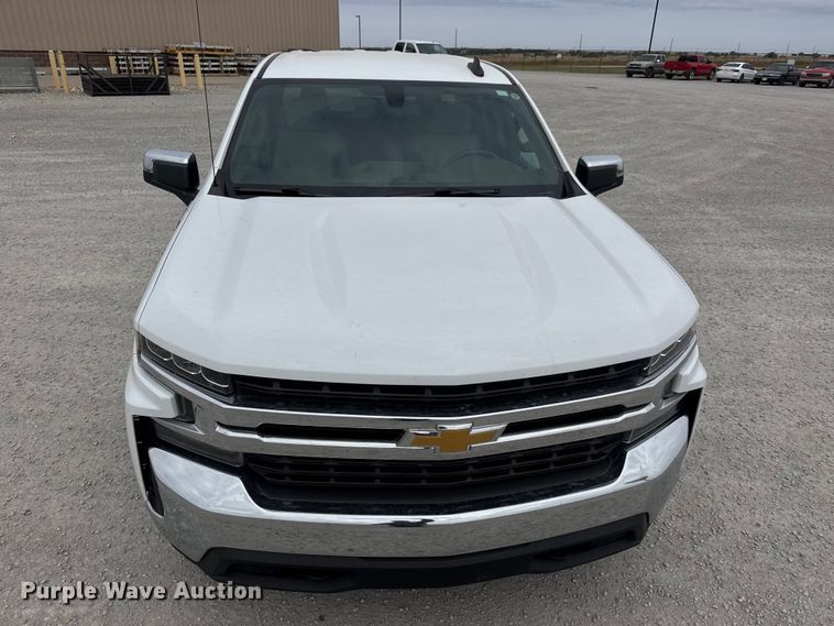 image for item NA9346 2019 Chevrolet Silverado 1500 Crew Cab pickup truck