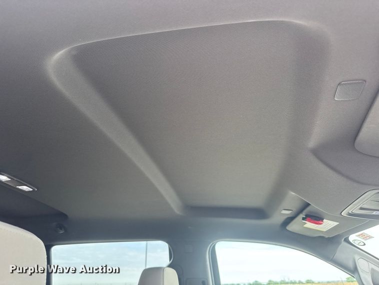 image for item NA9346 2019 Chevrolet Silverado 1500 Crew Cab pickup truck