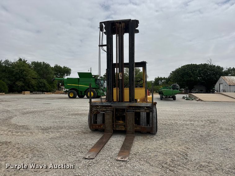 image for item NA9347 Caterpillar V160 forklift