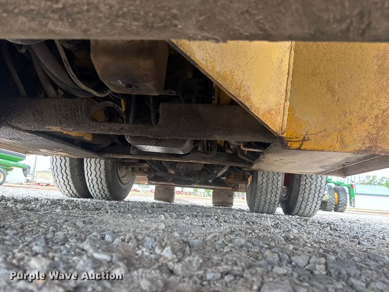 image for item NA9347 Caterpillar V160 forklift