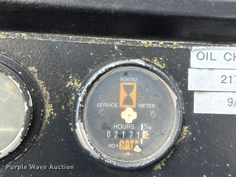 image for item NA9347 Caterpillar V160 forklift