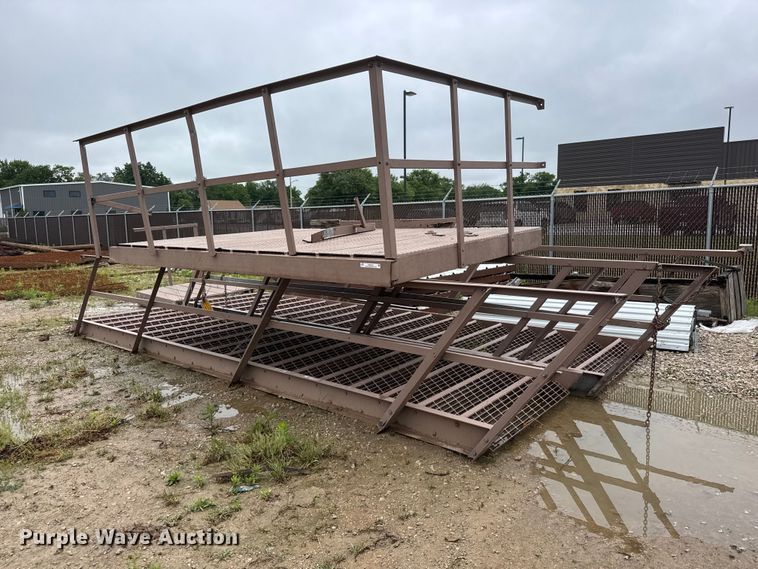 (2) metal platforms