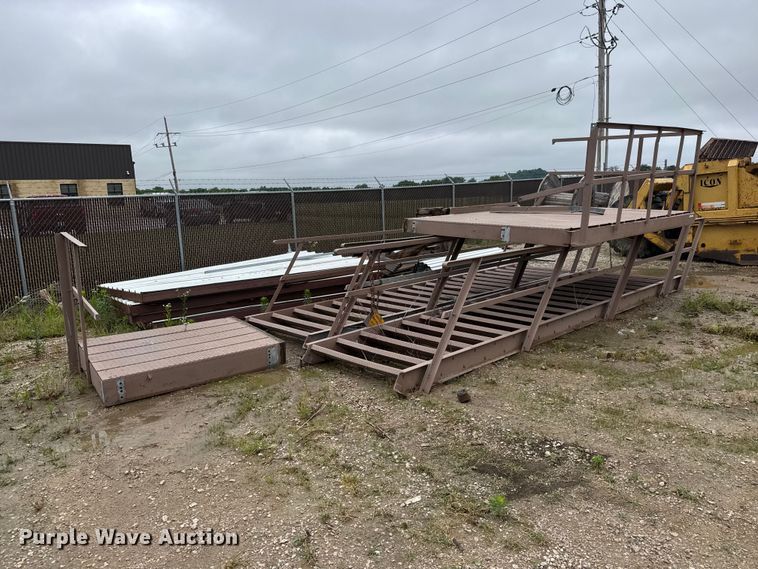 image for item NA9354 (2) metal platforms