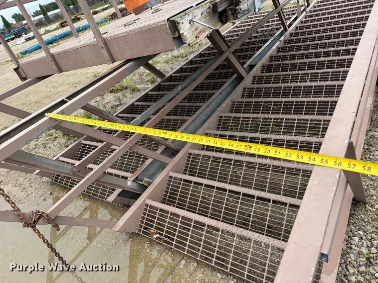 image for item NA9354 (2) metal platforms