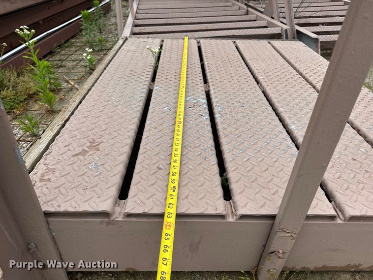 image for item NA9354 (2) metal platforms