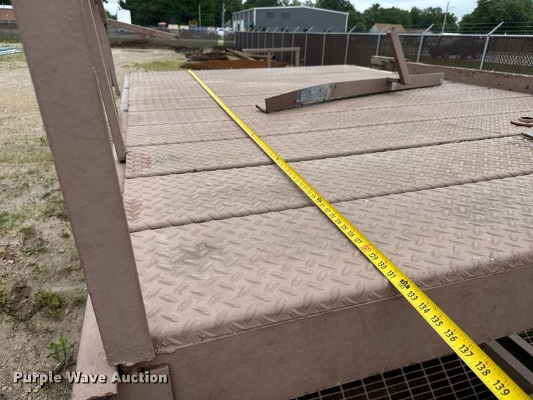 image for item NA9354 (2) metal platforms