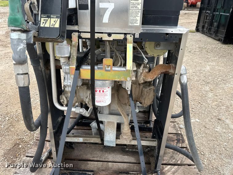 image for item NA9358 (3) Gilbarco JHA-400 fuel pumps